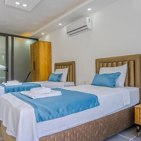 Guenes Kalkan Kaş